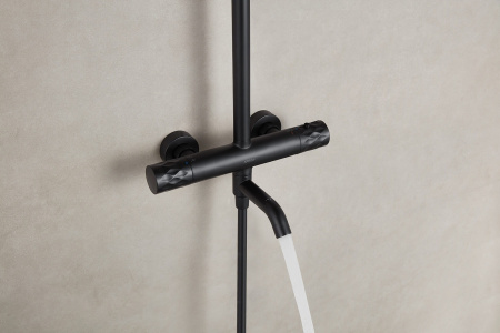 Душевая система с изливом Arrow AG3317SHMB черный